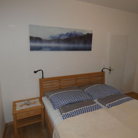 Gaestezimmer Gombotz Etmissl Bagian luar foto