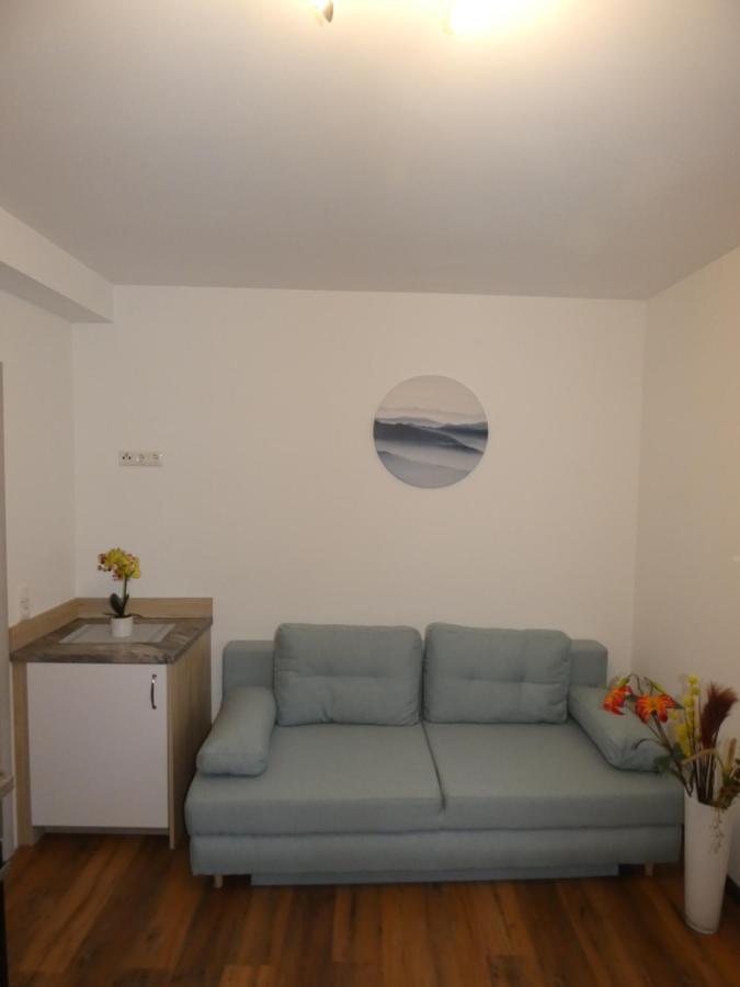 Gaestezimmer Gombotz Etmissl Bagian luar foto